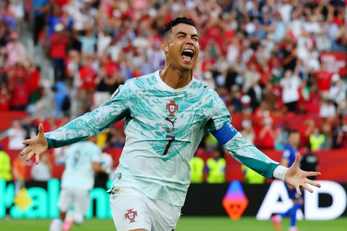 Португалын шигшээ Хорватыг хожиж, шөвгийн 16-д шалгарлаа